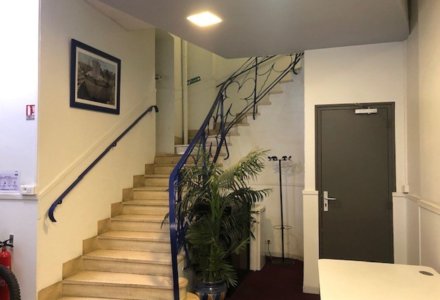Immeuble de Bureaux 480 m2   Emplacement d’Angle Privilégié   Marseille 2ᵉ (Rue de l’Évêché — photo 1