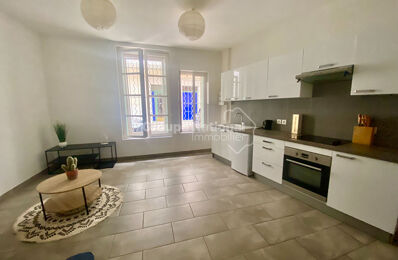 location appartement 630 € CC /mois à proximité de Nîmes (30900)