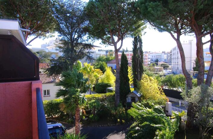 APPARTEMENT  T2 DERNIER ETAGE. — photo 4