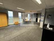 BUREAUX à LOUER — photo 2