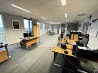 BUREAUX à LOUER — photo 3
