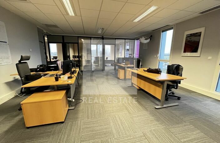 BUREAUX à LOUER — photo 5