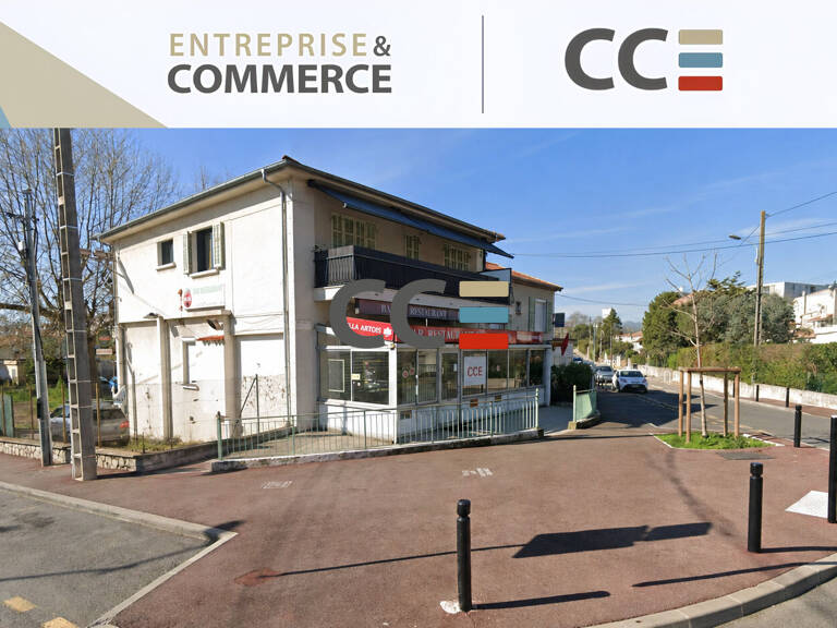 MURS COMMERCIAUX LIBRES 90 m2 — photo 1