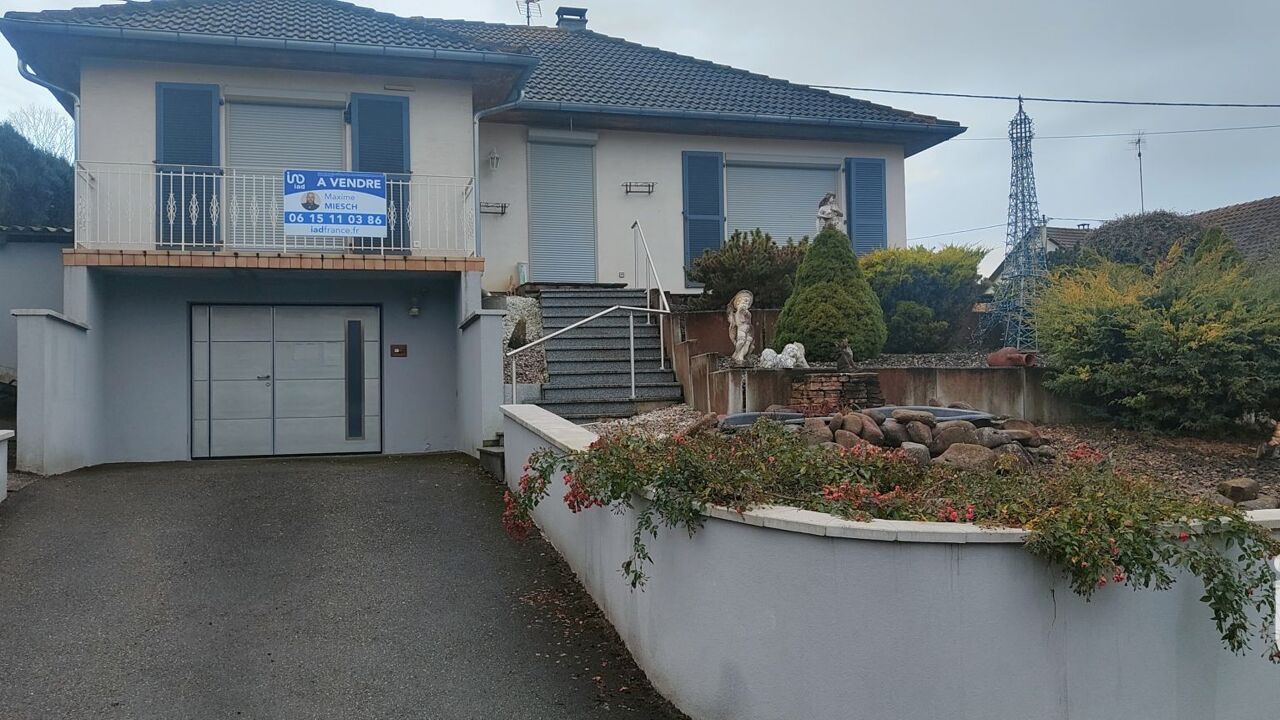 maison 5 pièces 103 m2 à vendre à Waldighofen (68640)