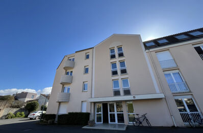 location appartement 395 € CC /mois à proximité de Château-Larcher (86370)