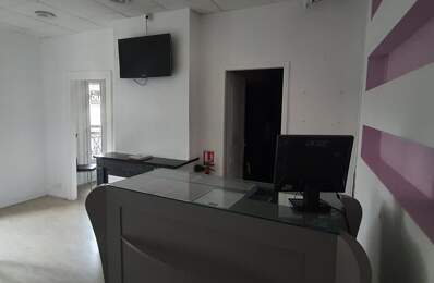 Local commercial — photo du bien