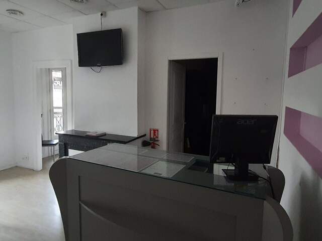 Local commercial — photo du bien