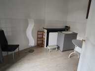 Local commercial — photo 2