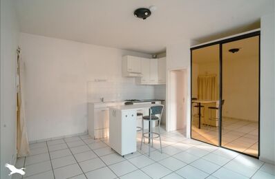 vente appartement 179 000 € à proximité de Lyon 8 (69008)