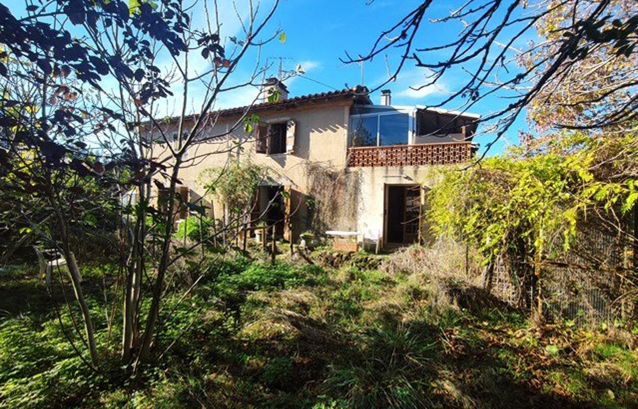 maison 6 pièces 204 m2 à vendre à Monclar-de-Quercy (82230)