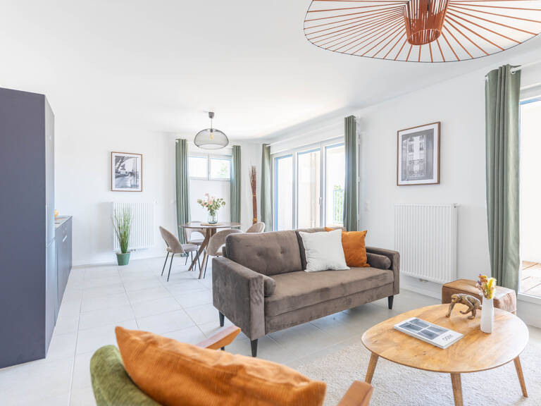 
        Appartement

        (2 à 4 pièces)

        (43 à 80 m²)
       — photo 1
