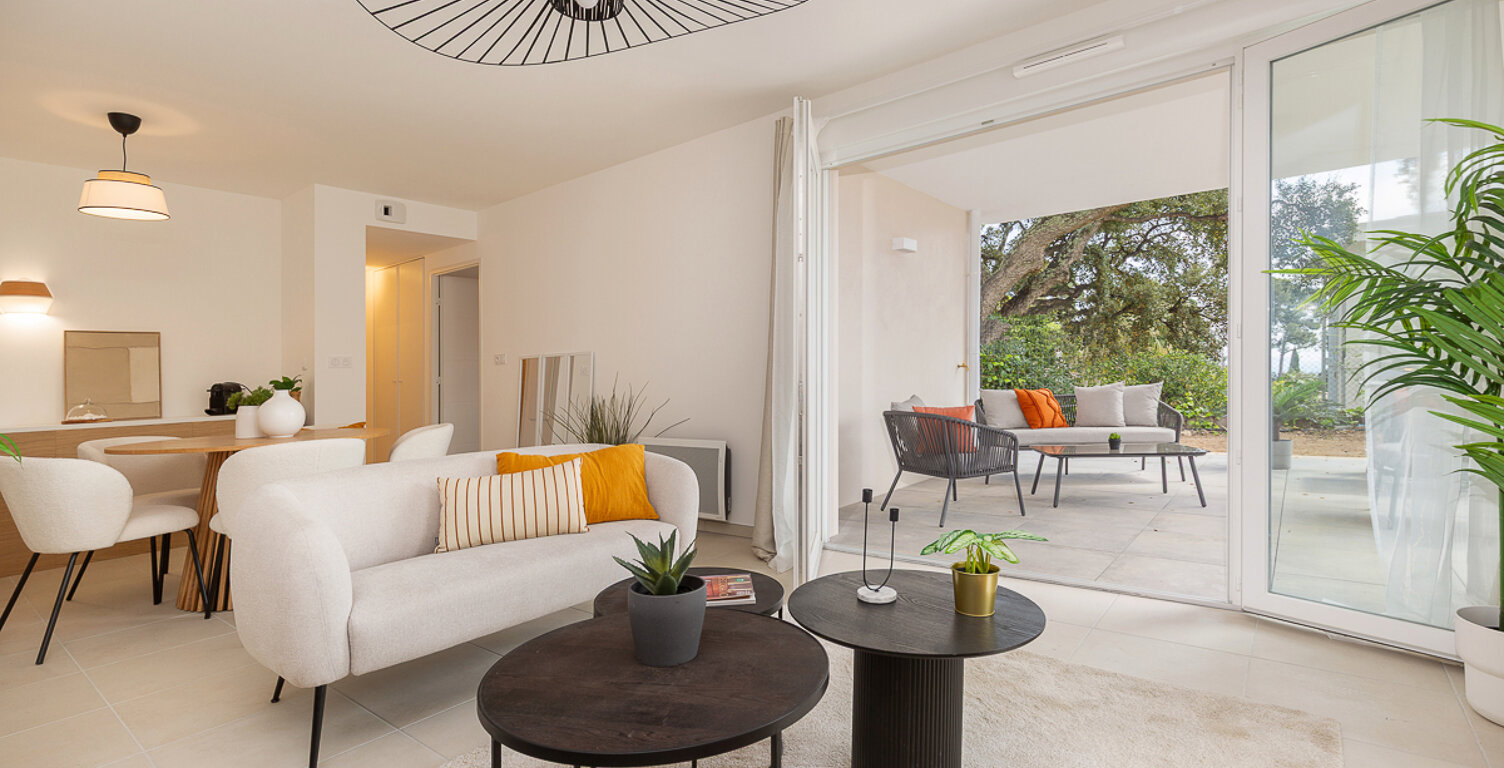 Vente programme neuf T4 78 m² Le Lavandou (83980) — photo 1
