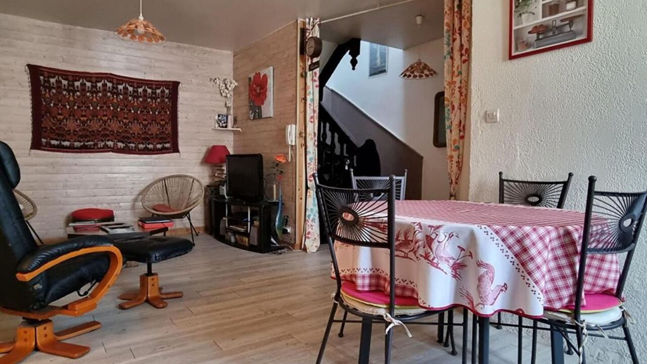 appartement 2 pièces 60 m2 à vendre à Rochefort (17300)