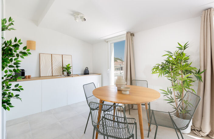 Vente programme neuf T4 75 à 78 m² La Londe-les-Maures (83250) — photo 2