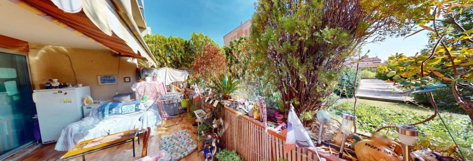 Appartement 1 Pièce 43 m² à vendre à Hyères (83400)