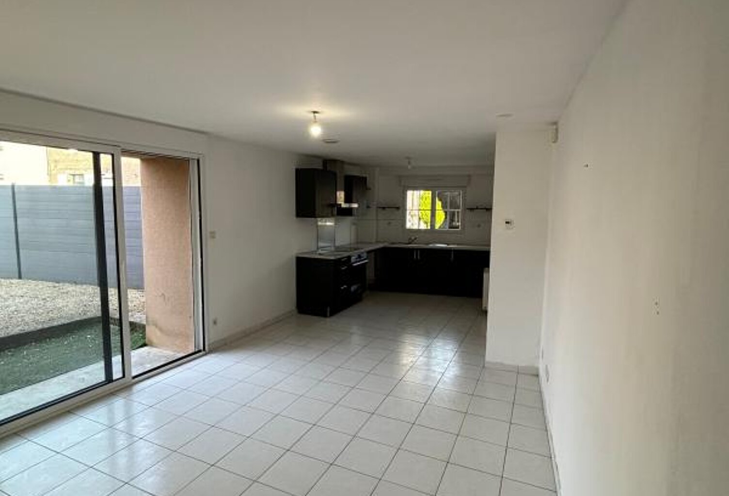Maison À Vendre — photo 1