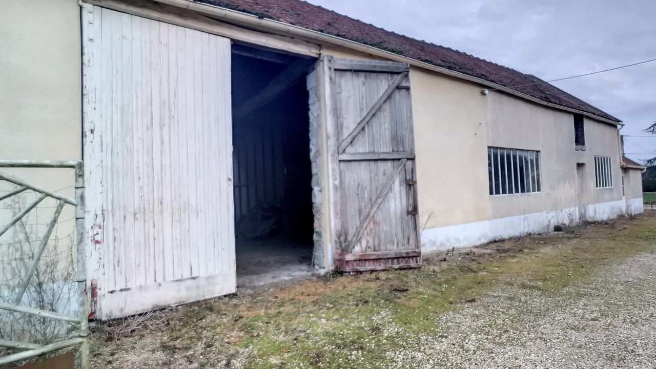 immeuble  pièces 150 m2 à vendre à Noyen-sur-Seine (77114)