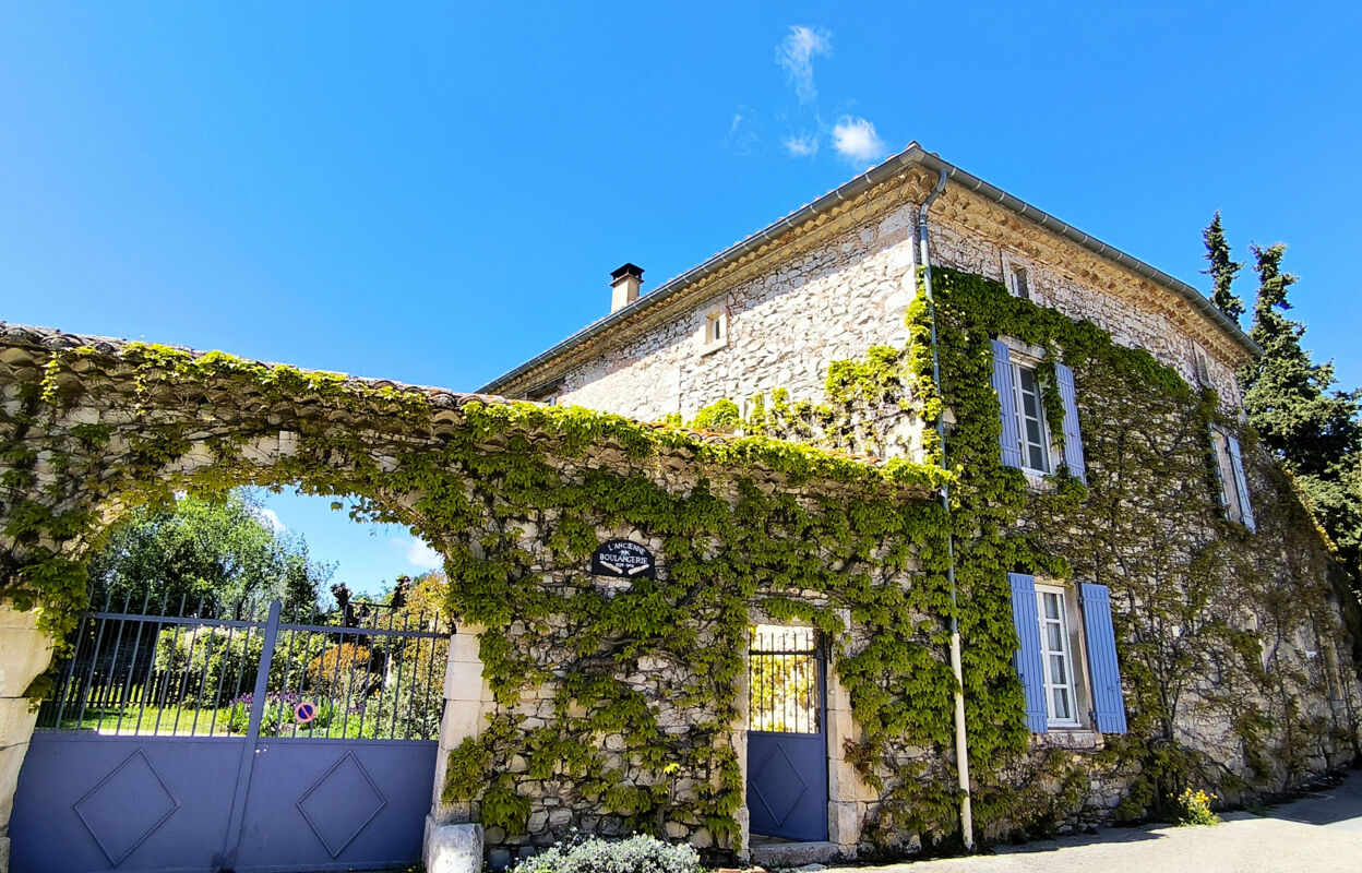 maison 6 pièces 187 m2 à vendre à Uzès (30700)