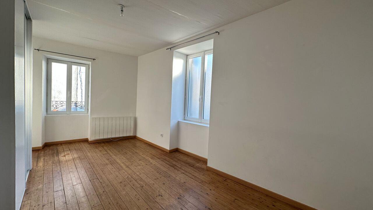 maison 5 pièces 115 m2 à vendre à Marans (17230)