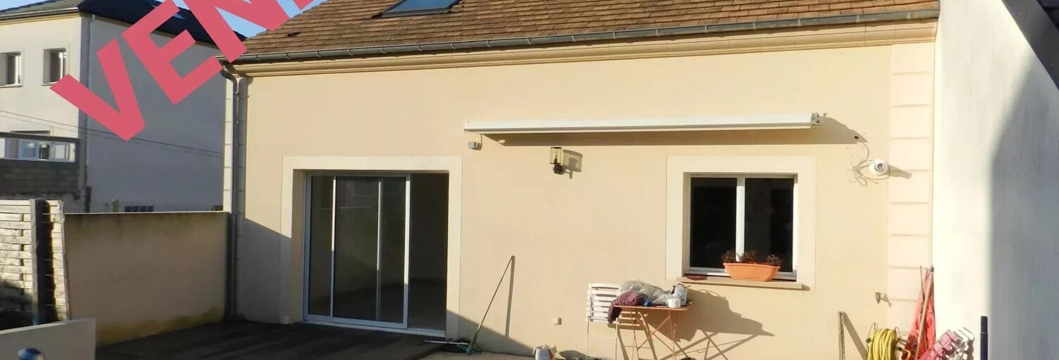 Maison  135 m² à vendre à La Ville-du-Bois (91620)