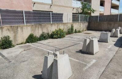 vente garage 3 000 € à proximité de Nîmes (30)