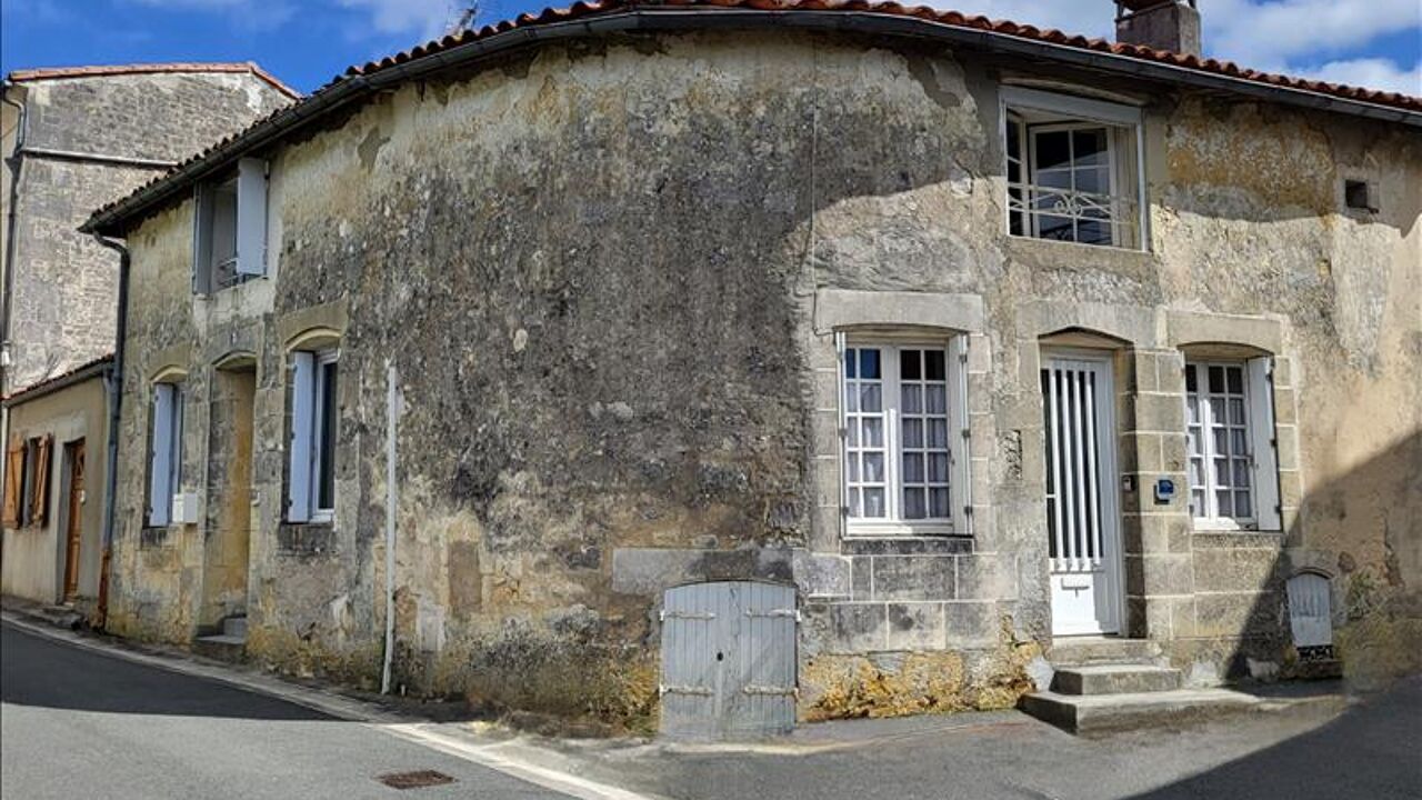 immeuble  pièces  m2 à vendre à Jonzac (17500)