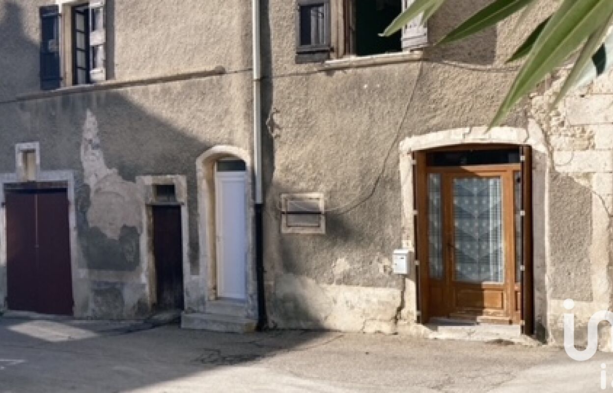 Vente maison 4 pièces 80 m² Saint-Marcel-d'Ardèche (07700)