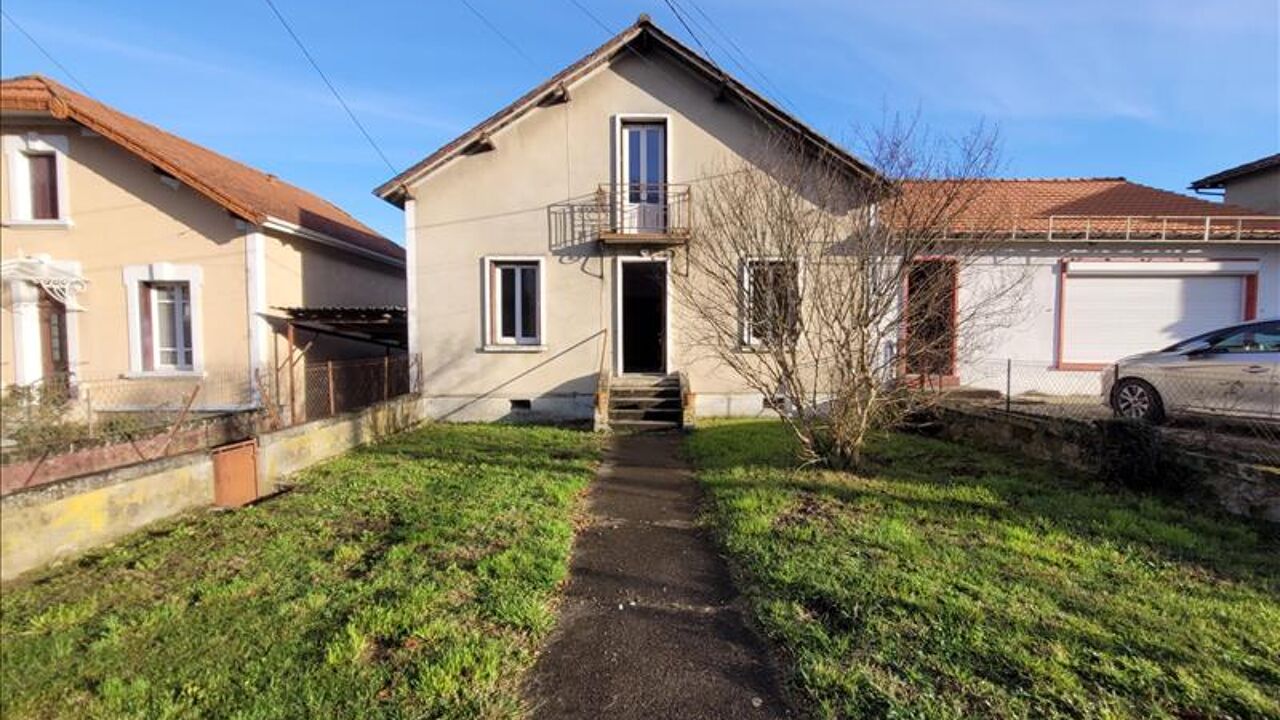 maison 3 pièces 121 m2 à vendre à Ribérac (24600)