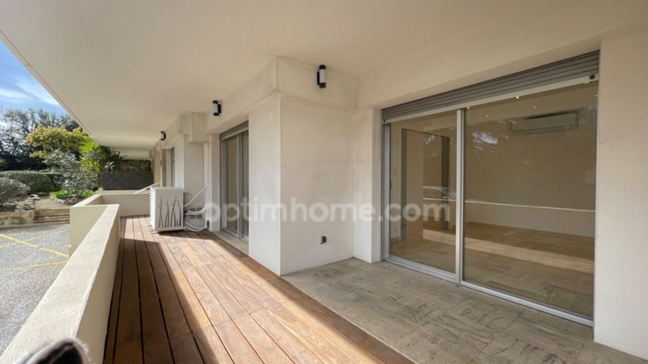 appartement 3 pièces 61 m2 à vendre à Sanary-sur-Mer (83110)