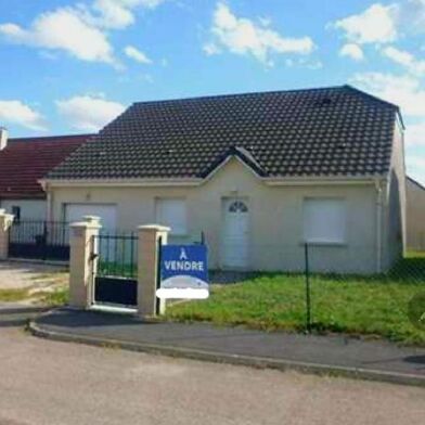 Maison 4 pièces 230050 €