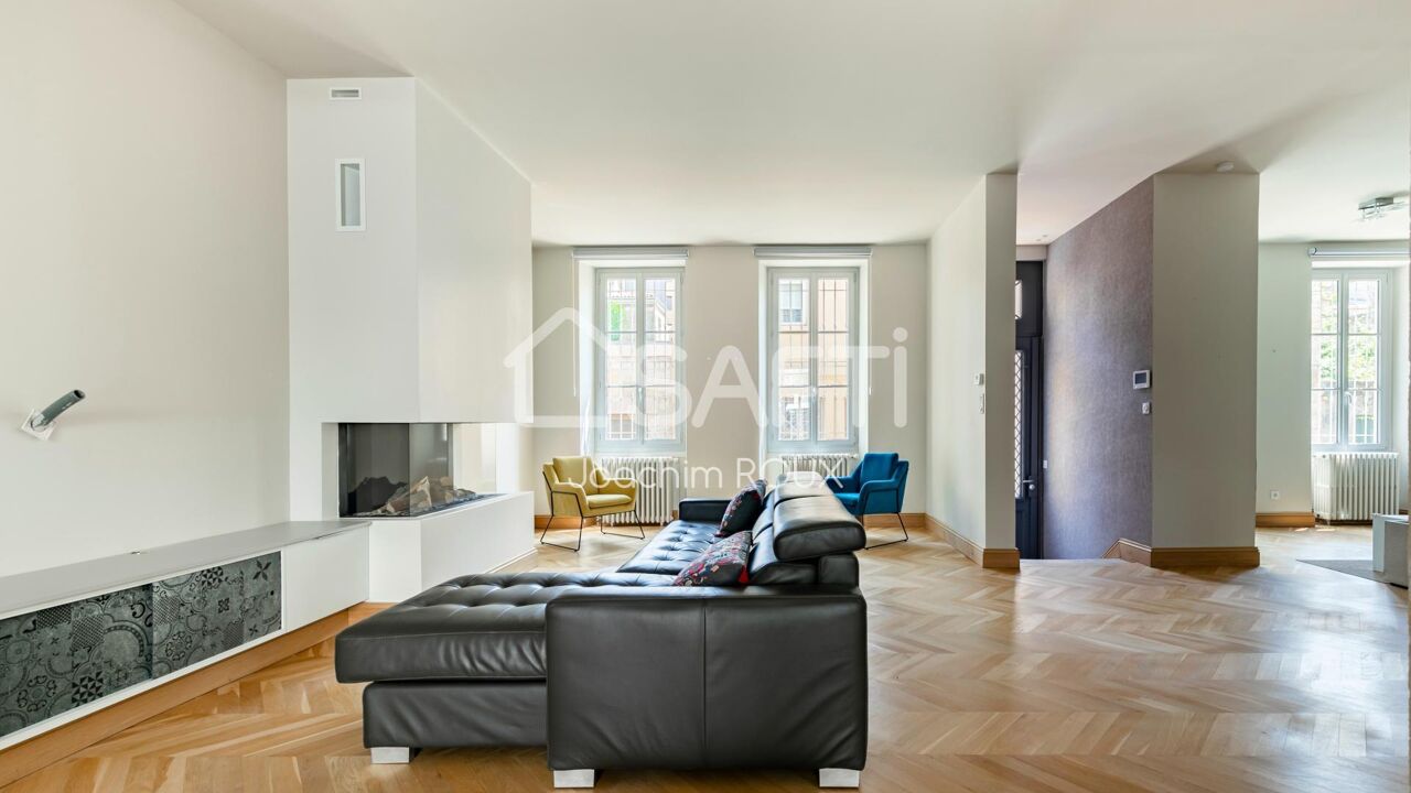maison 8 pièces 335 m2 à vendre à Bordeaux (33000)