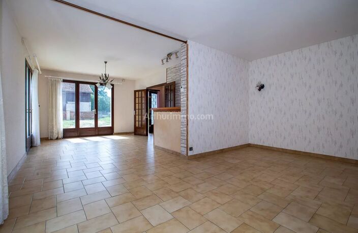 EXCLUSIVITE  - Maison et terrain constructible - Les Molettes — photo 2