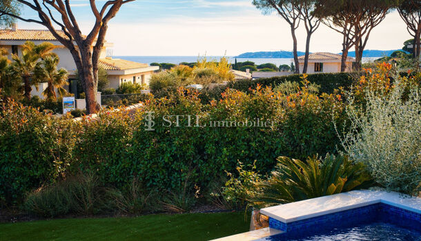 Villa / Maison 6 pièces  à vendre Sainte-Maxime 83120
