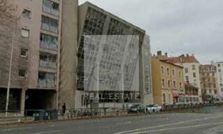 Bureau  200 m² à louer à Lyon 7 (69007)