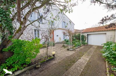 vente maison 286 200 € à proximité de L'Éguille (17600)