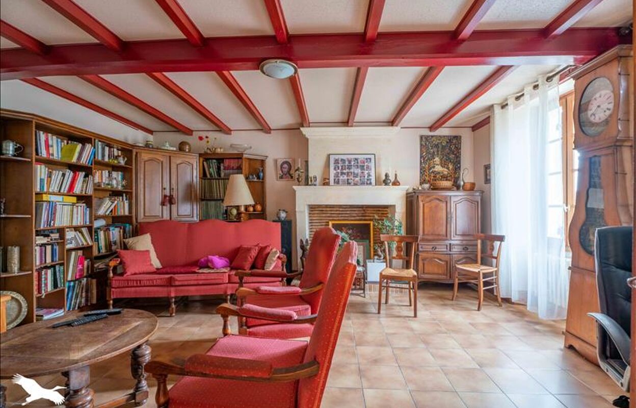 maison 10 pièces 166 m2 à vendre à Boresse-Et-Martron (17270)