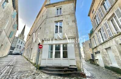 immeuble  pièces 170 m2 à vendre à Fontenay-le-Comte (85200)