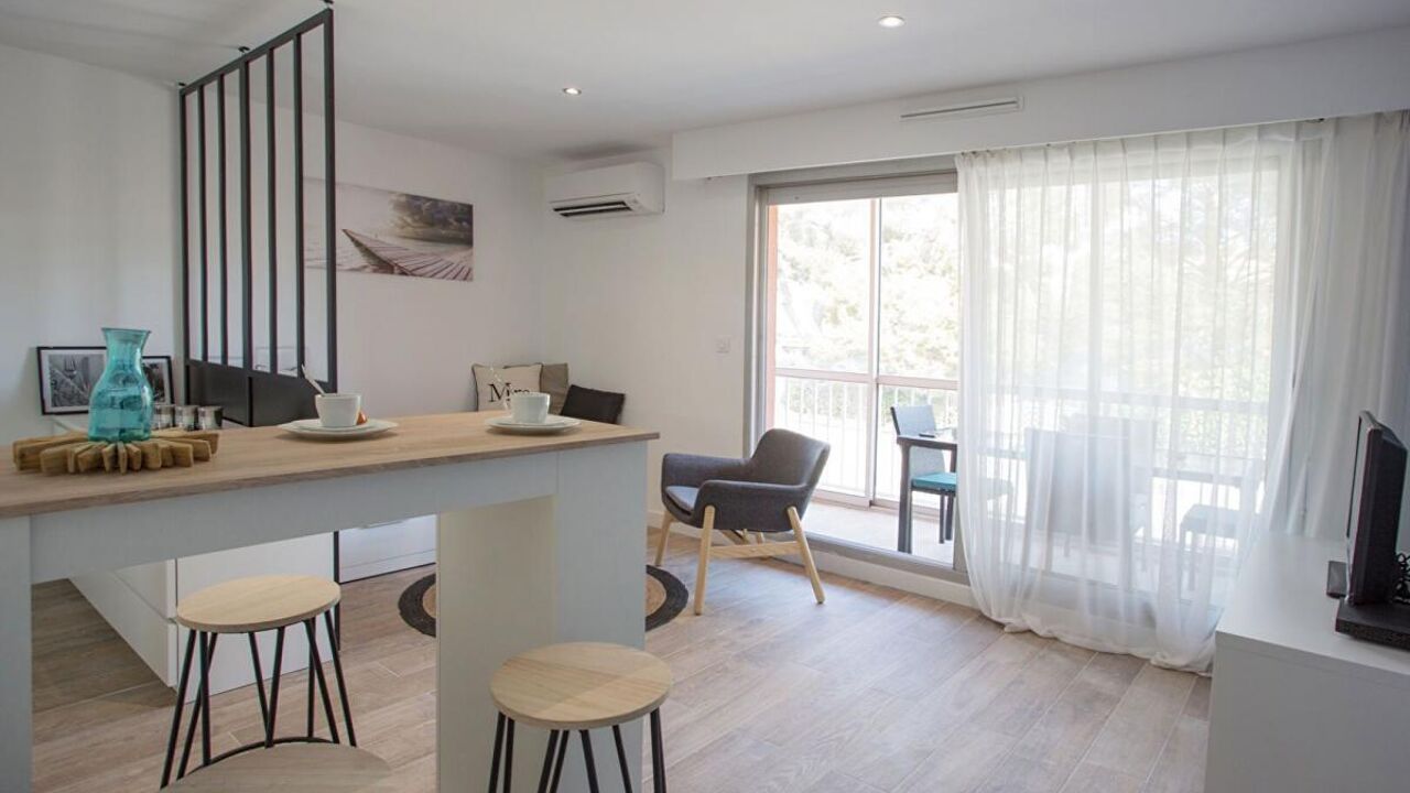 appartement 1 pièces 32 m2 à vendre à Saint-Mandrier-sur-Mer (83430)