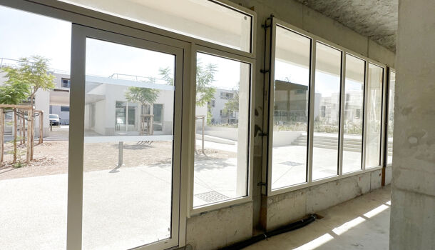 Local commercial  à louer Hyères 83400