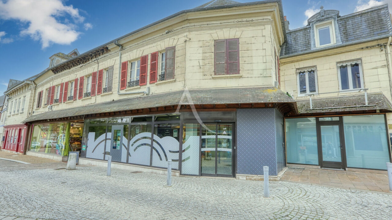 immeuble  pièces 500 m2 à vendre à Étrépagny (27150)