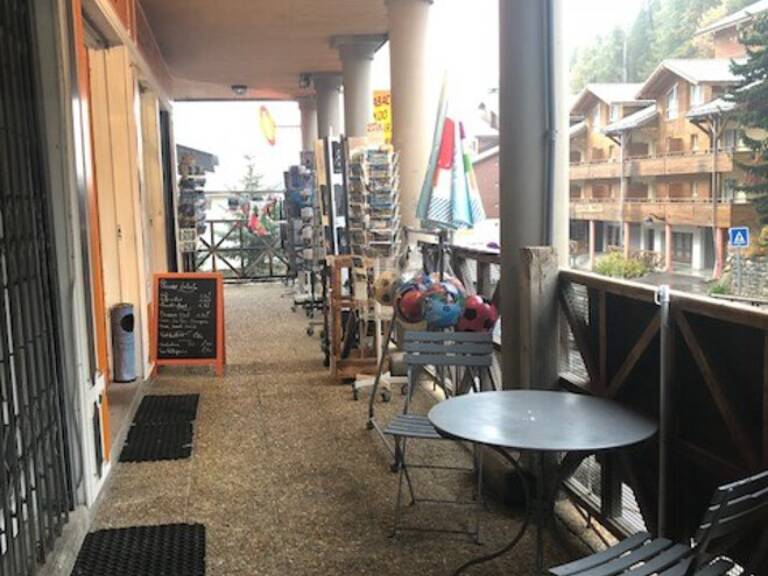 Local professionnel / commercial — photo 1