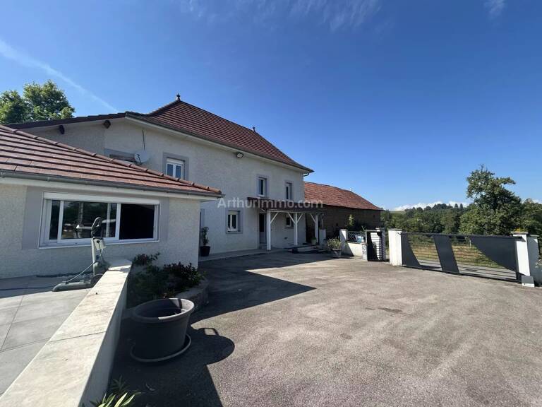 Maison 5 pièces  à vendre 140 m² — photo 1