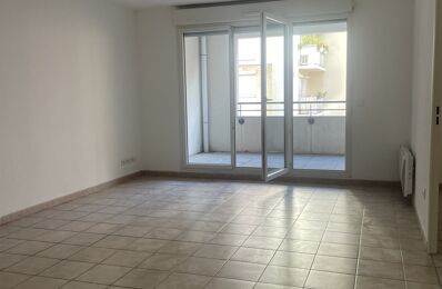 location appartement 1 165 € CC /mois à proximité de Marseille 2 (13002)