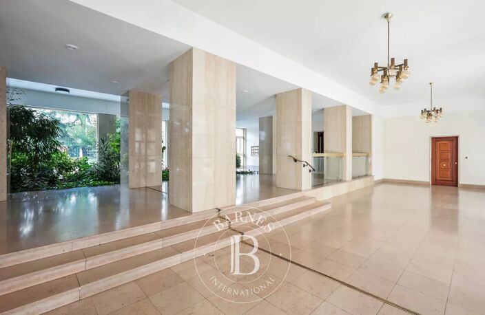 Lyon 6 - Tête d'Or - Appartement de standing de 115,5m² - 1 garage double - 3 chambres - — photo 4
