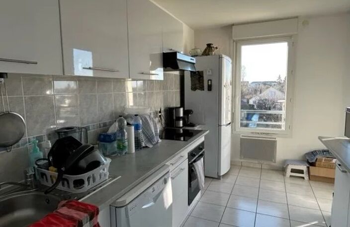 A VENDRE - Appartement 3 pièces Chartres-Lucé avec place de parking — photo 5