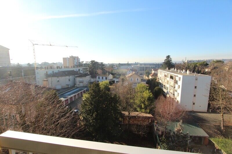 Romans-sur-Isère Appartement 2 pièces 51 m²