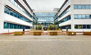 Bureau  1515 m² à louer à Caluire-et-Cuire (69300)