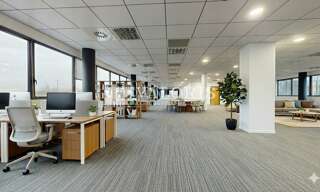 Bureau  2598 m² à louer à Caluire-et-Cuire (69300)