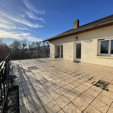 Maison 6 pièces 185 m²