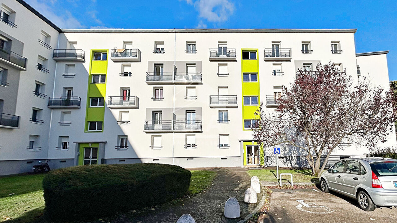 appartement 4 pièces 64 m2 à vendre à Roanne (42300)